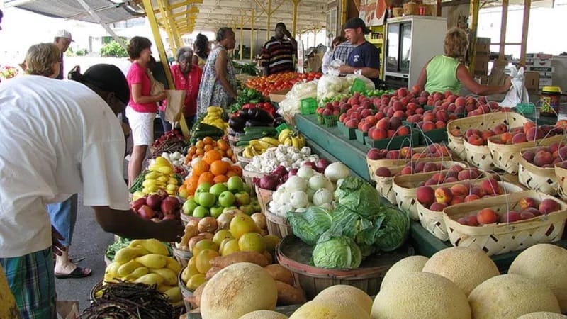 people buying local foods