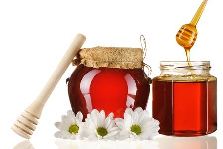 honey in a glass jars