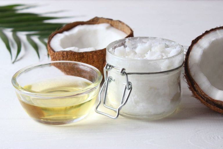 30 Everyday Uses For Coconut Oil (Infographic)