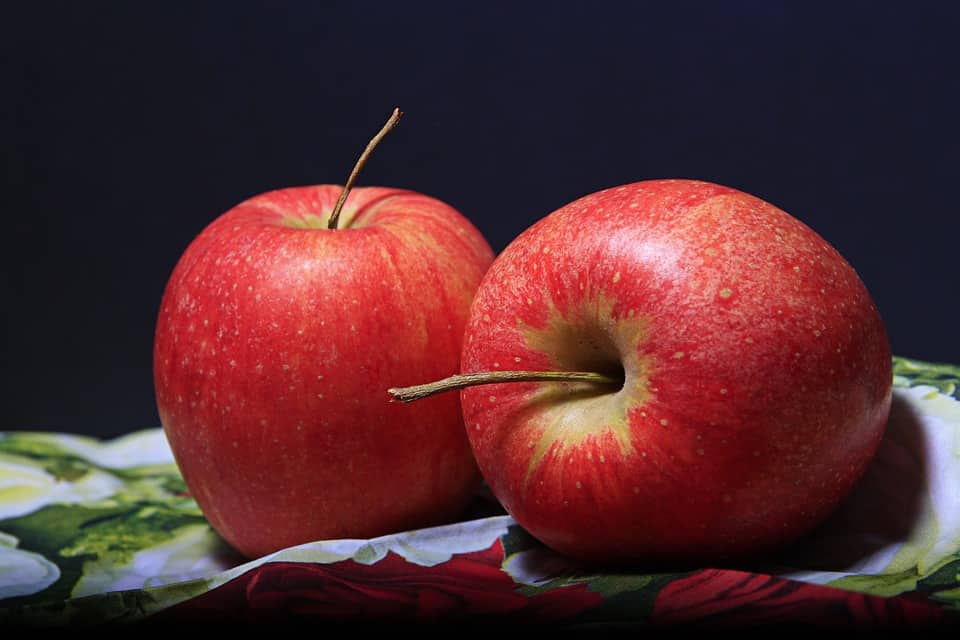 two apples