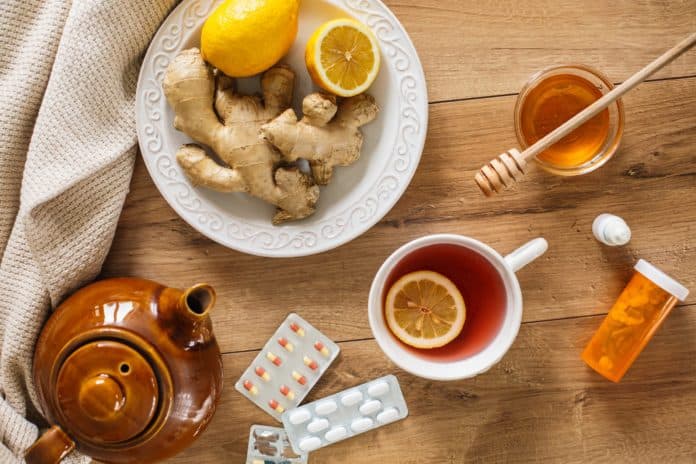 honey, antibiotics, lemon ang ginger